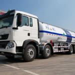 ZJW5320GDY01 TYPE 16m³ Liquid oxygen cryogenic liquid transport vehicle