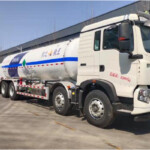 ZJW5311 GDY TYPE 27m³ LNG transport vehicle